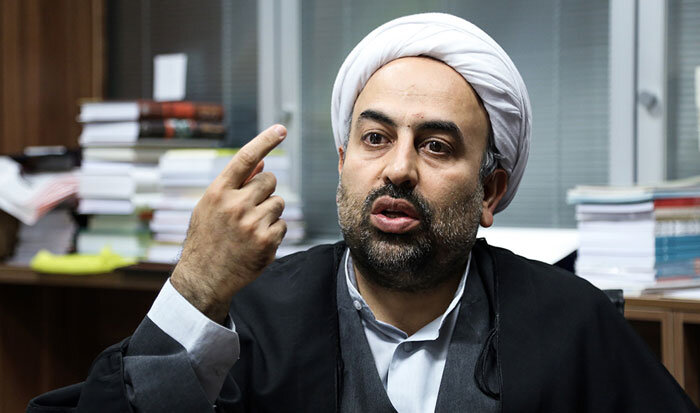 پیام شنیده نشده رهبر شهید درباره کتاب «ملکا» منتشر شد